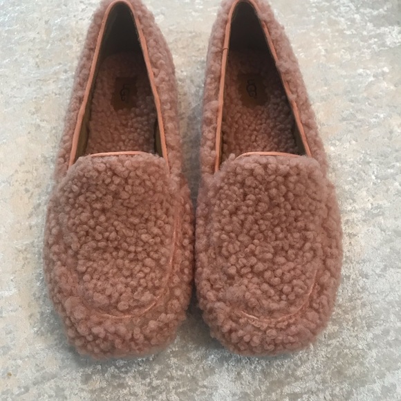 NWT Ugg Hailey Fluff Loafer Pink Size 8 & 9 - Picture 2 of 6